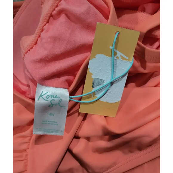 Kona Sol Women's Plus Size peach VNeck medium coverage one-piece swimsuit - 14w - Picture 4 of 6